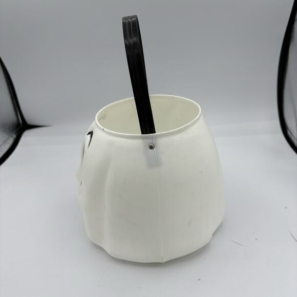 Empire Blow Mold Halloween Candy Bucket Pail Face Ghost Plastic‎ USA White 6" - Picture 7 of 9